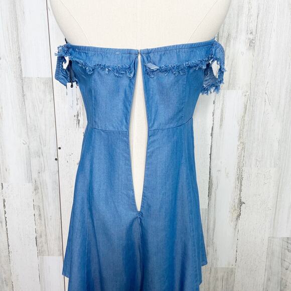 NWT Lovers + Friends Tessa Mini Dress Blue Chambray Boho Western Coastal Size M - Picture 8 of 11